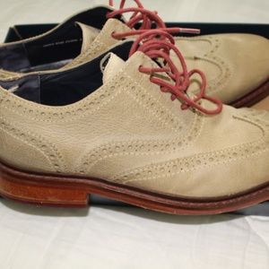 COLE HAAN AIR COLTON WINGTIPS